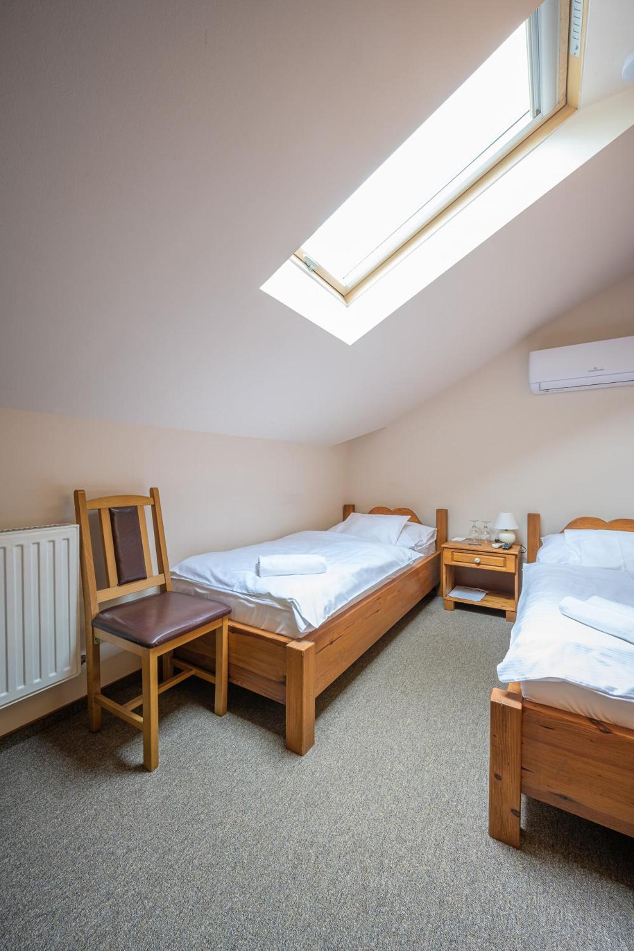 Vinatus Pince Hotel Villany Bagian luar foto